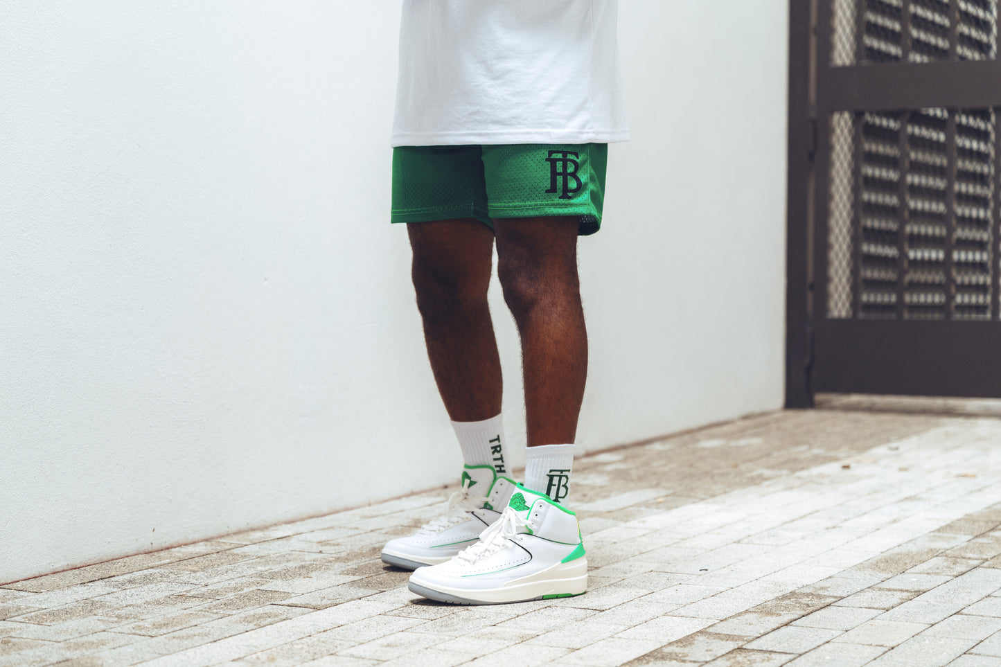 Icon Shorts - Green
