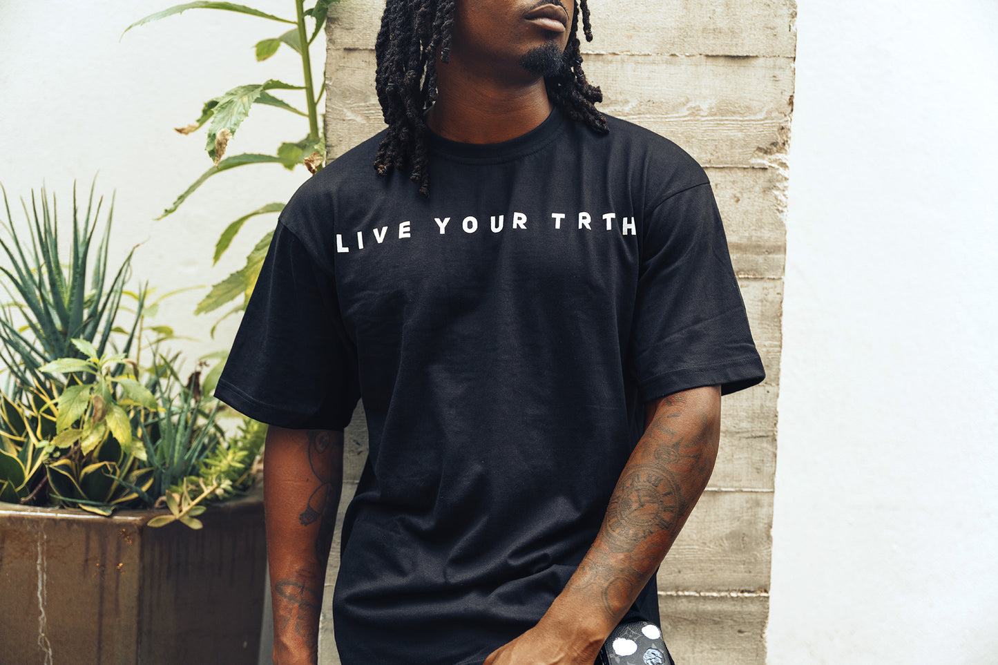 Bold Oversized Tee - Black