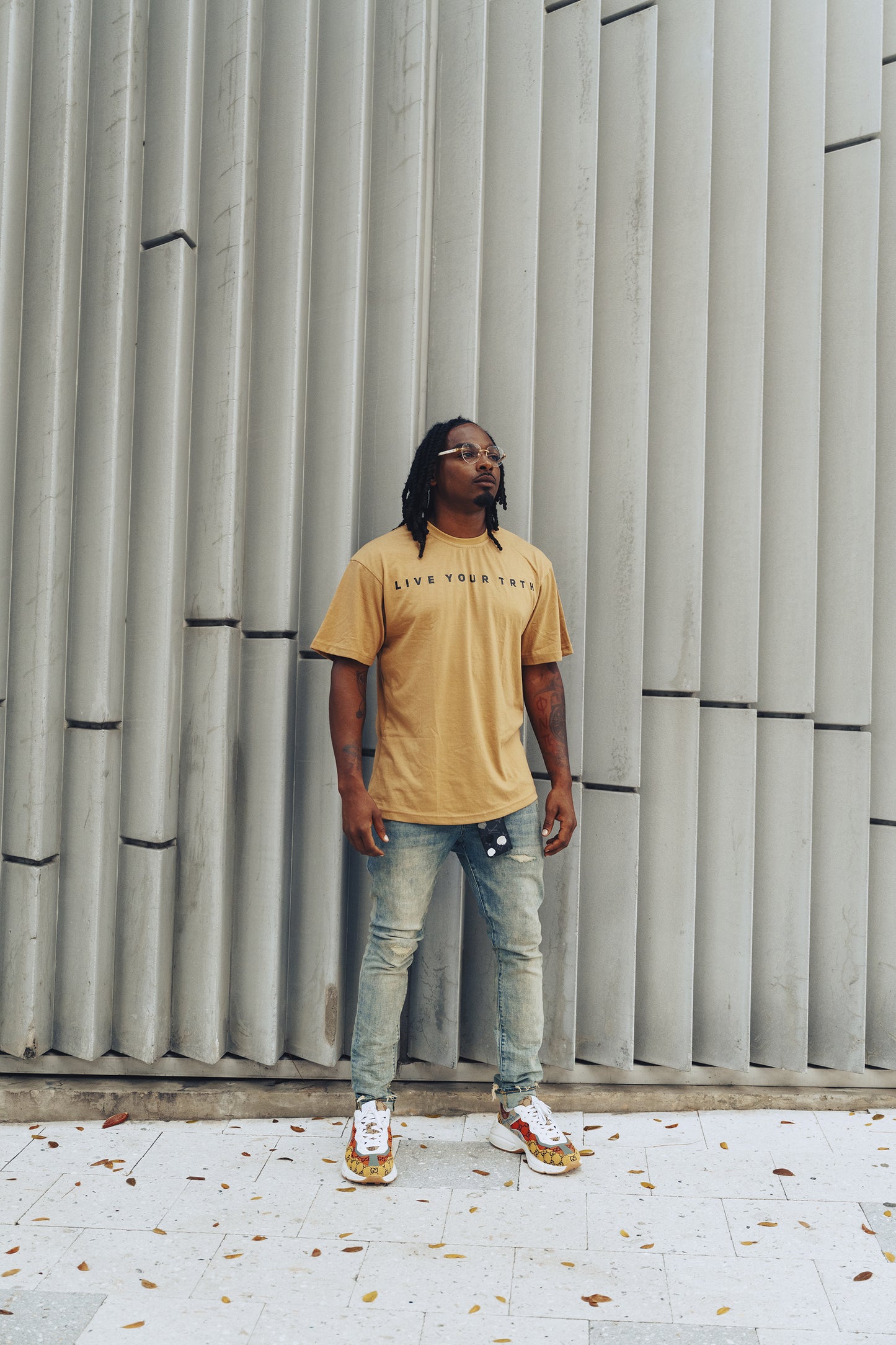 Bold Oversized Tee - Sand